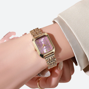 Montre Vintage Femme Rectangle Dorée