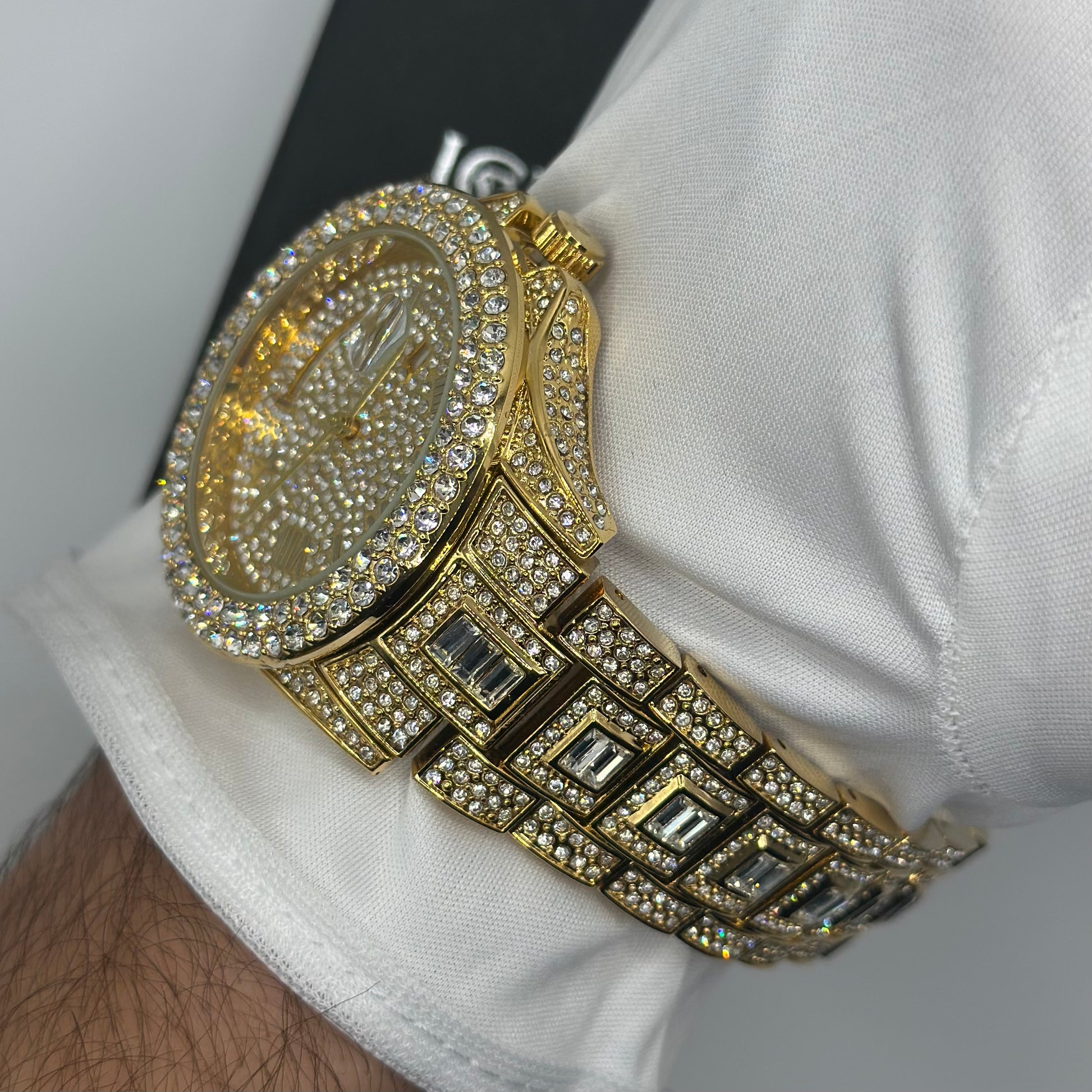 Montre homme luxe – diamant, plaqué or 18K, quartz, jour/date – Image 7