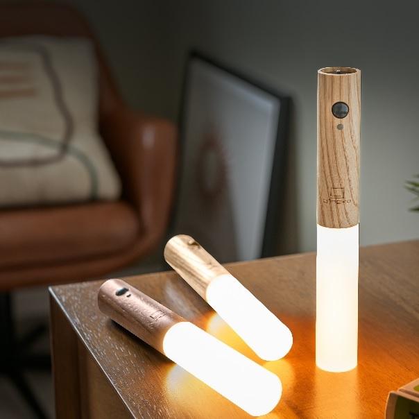 Lampe de Nuit en Bois Sans Fil avec Détecteur de Mouvement – Rechargeable USB Applique murale Electro Paris Marron foncé