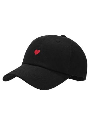 Casquette brodée cœur ajustable – Élégance et confort femme