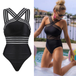 Maillot une-pièce femme noir sculptant plage piscine