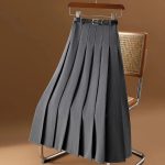 Jupe longue plissée femme moderne – Ceinturée, toutes occasions