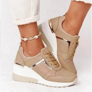 Baskets  femme orthopédique  semelle moelleuse accents métalliques