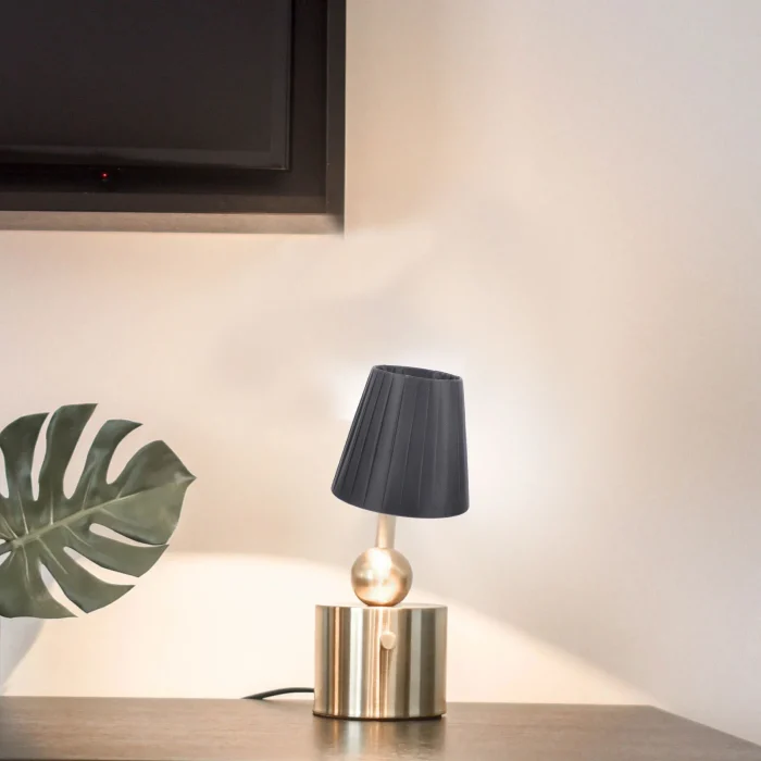 kf-Sa13209af6588463f8e5b5c2feed43a63x